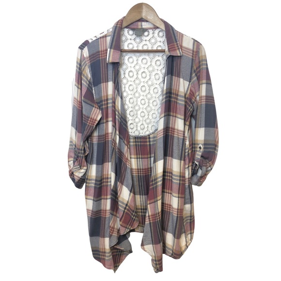 Plaid flannel jacket with lace detail - Picture 1 of 5